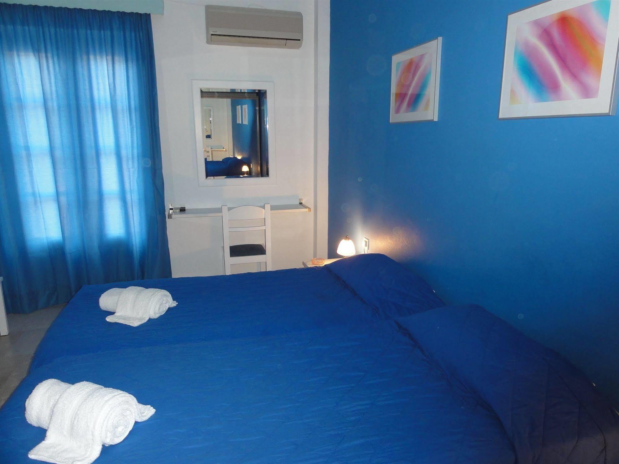 Botsis Guest House Идра Экстерьер фото