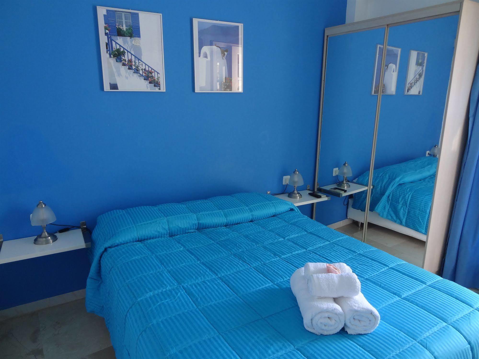Botsis Guest House Идра Экстерьер фото