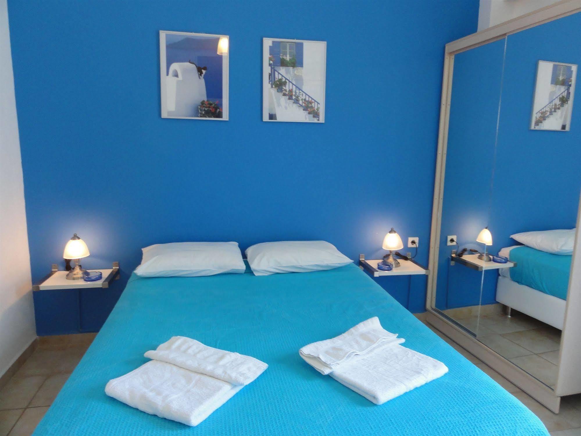 Botsis Guest House Идра Экстерьер фото